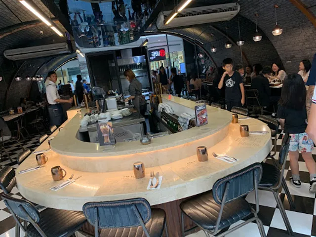 Pound by Todd English Robinsons Ermita