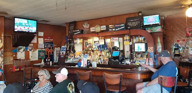 Teddy's Restaurant & Bar