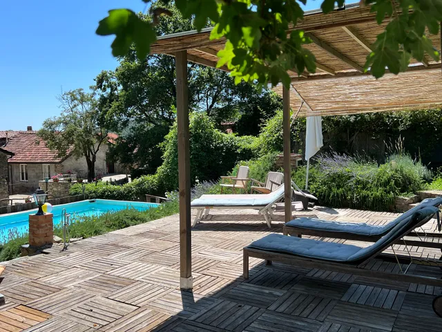 Borgo di Quarazzana Villa to rent Tuscany special place to stay