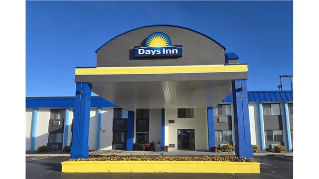 Days Inn by Wyndham Portage Wisconsin/Cascade Mountain Area