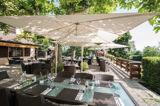 Le Pavillon du Golf - Domaine de Divonne