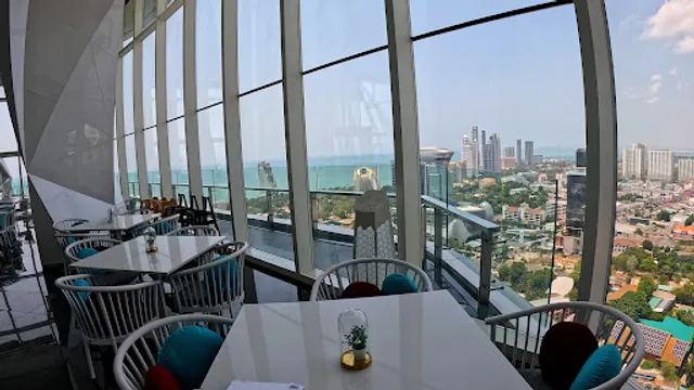 The Sky32 Restaurant