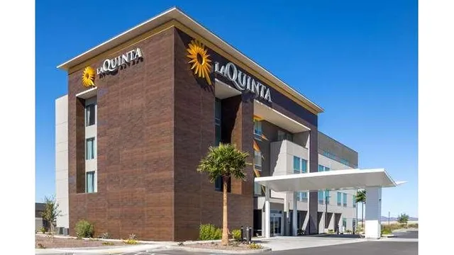 La Quinta Inn & Suites by Wyndham Yuma