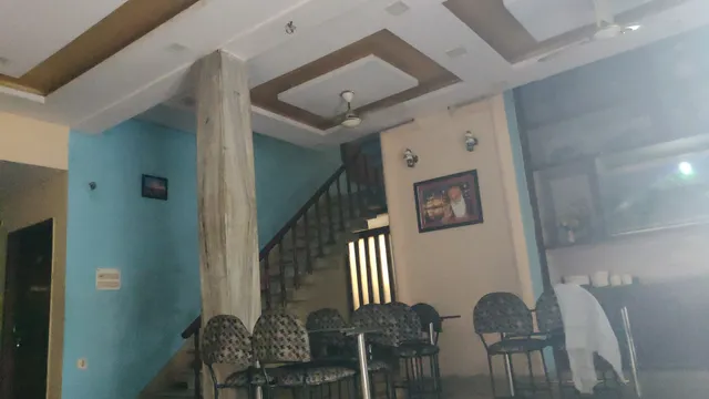 Hotel New Bakshi House