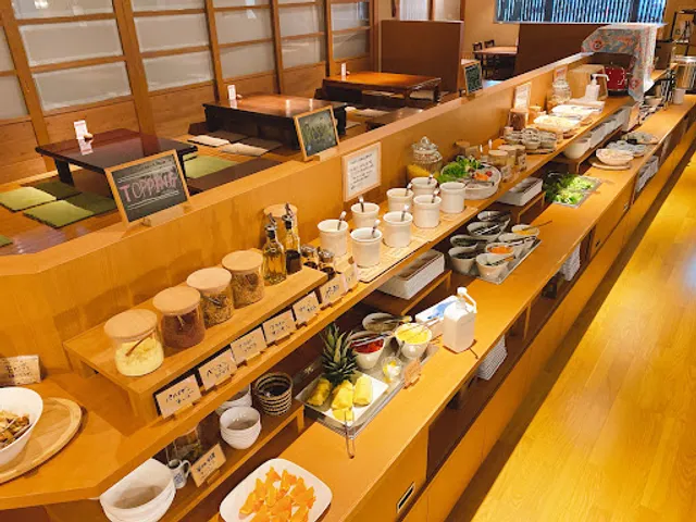 どんぐりと山猫の森