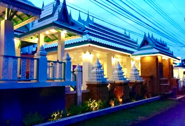 Sam Roi Yot Beach Resort