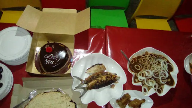 Daniella's Sizzling Place