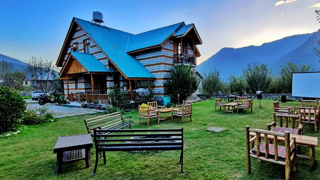 Harippur Cottages and Resort (Manali)