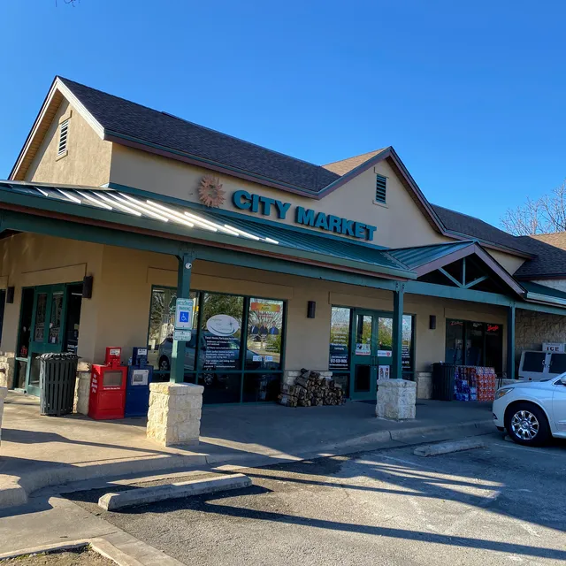 City Market & Grill