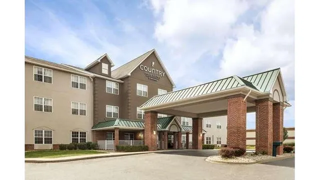 Country Inn & Suites by Radisson, Louisville South, KY