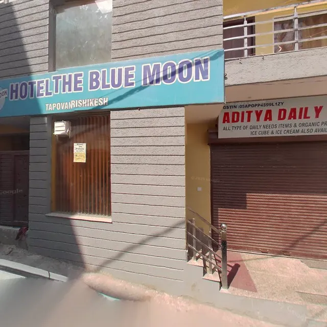 Traveller's paradise