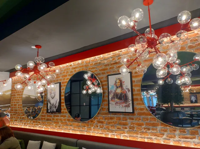 Rocca Napoli | Pizzeria Napoletana