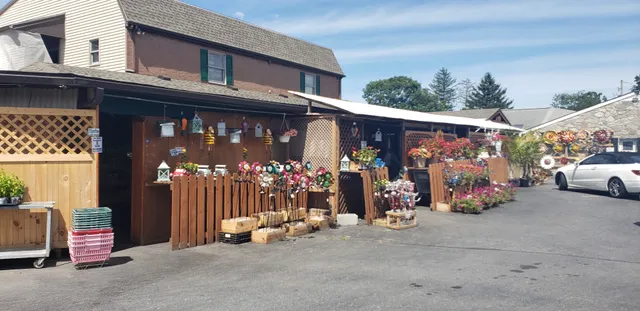 Marini Produce & Christmas