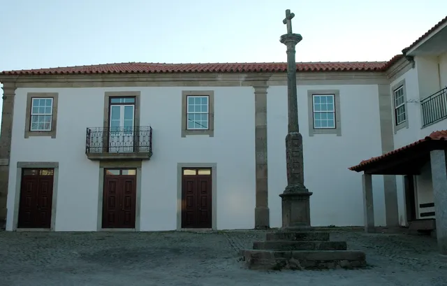 Casa dos Lagares de Vara e Pedra