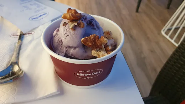 Haagen-Dazs