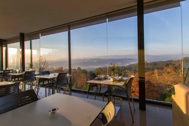 Paço da Torre de Figueiredo das Donas