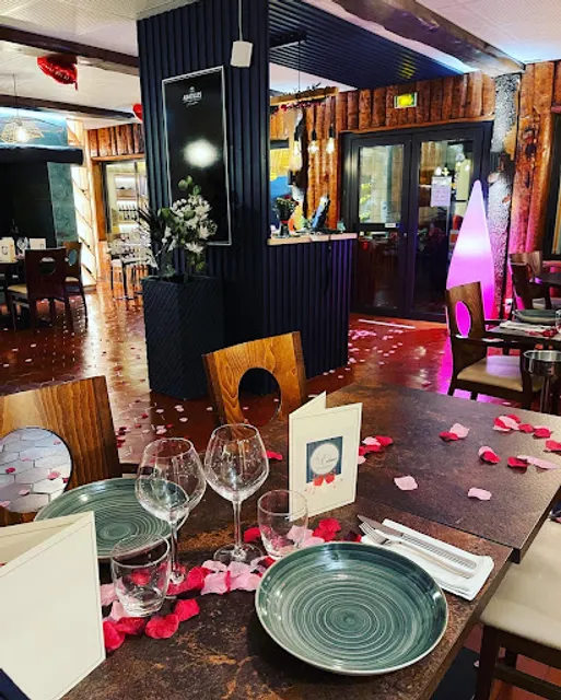 La Cabane Restaurant