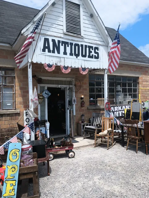 Arkansas Antiques and Flea Market LLC