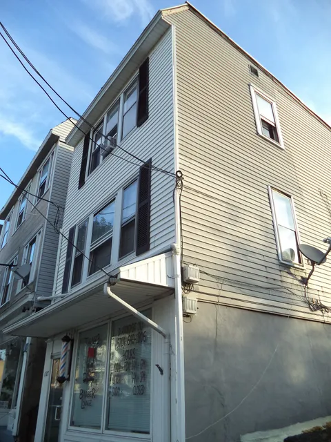 The No3 Barber Lounge