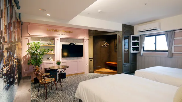 久窩旅店一中館