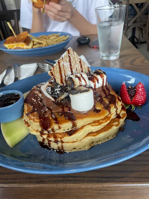 The Breakfast Club at Midtown