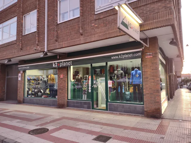 K2 Planet Tienda de Montaña y del Peregrino en León