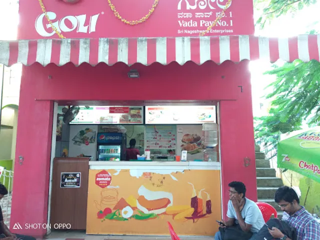 Goli Vada Pav No.1 - Mysore