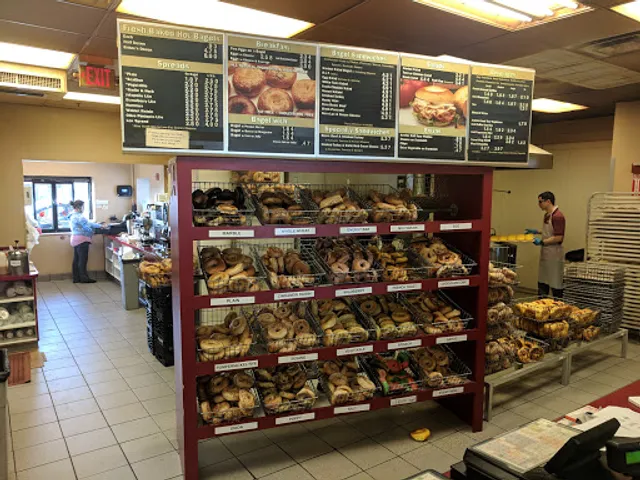 Bagel World Bakery