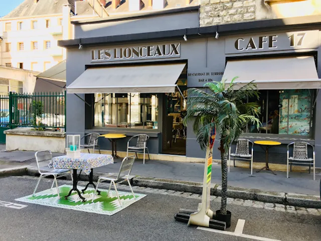 Café 17 Les Lionceaux