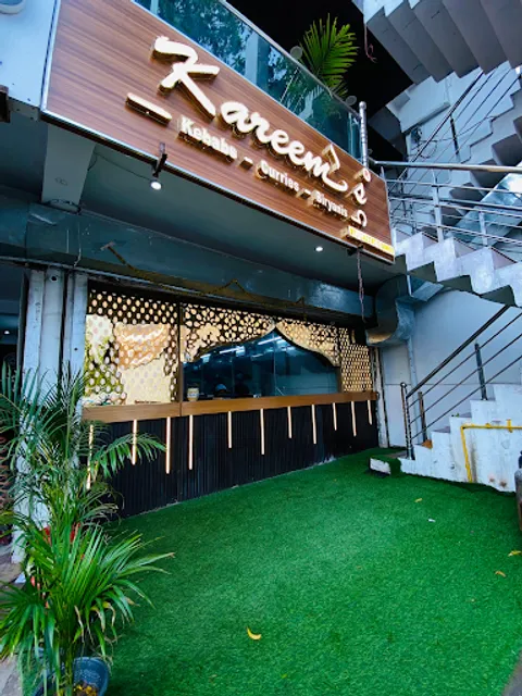 Kareem's Shaheedpath / Arjunganj