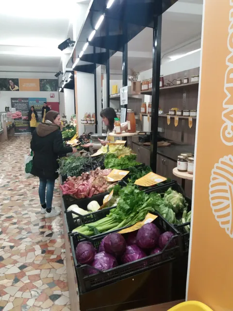 Mercato coperto "Riviera Santa Margherita"