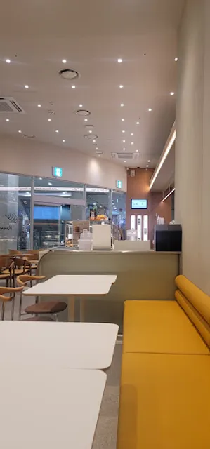 엔제리너스 롯데몰김포공항점