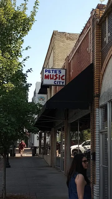 Pete's Music City