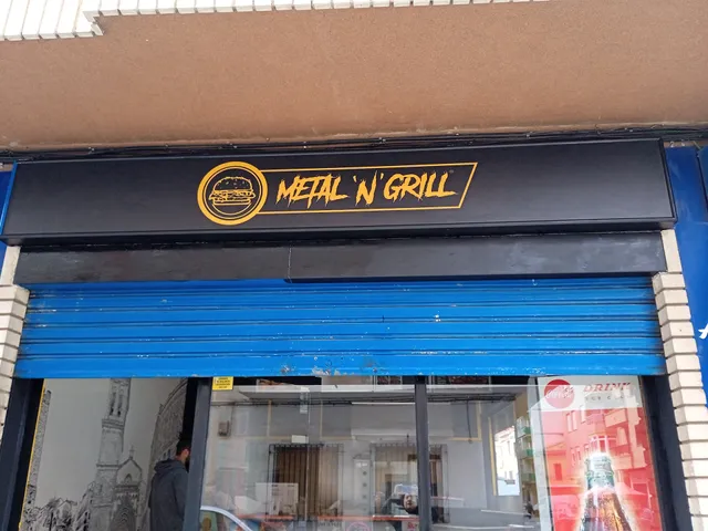 Metalngrill Burgers