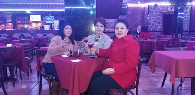 Fernandes' Night Club