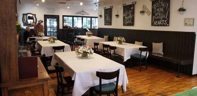 Verde Bistro Tapas And Martini Bar