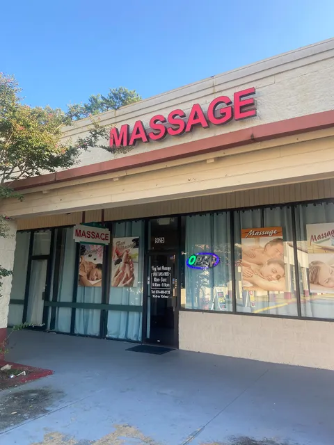 Ying Massage (Body Massage and Foot Massage)