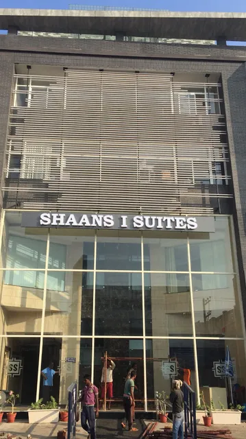 Shaans I Suites