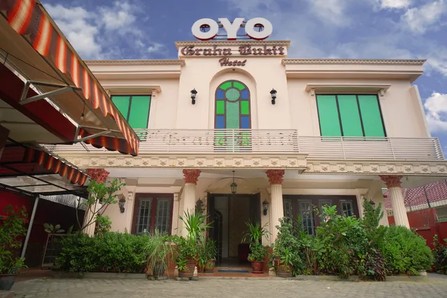 Hotel Graha Bukit Syariah