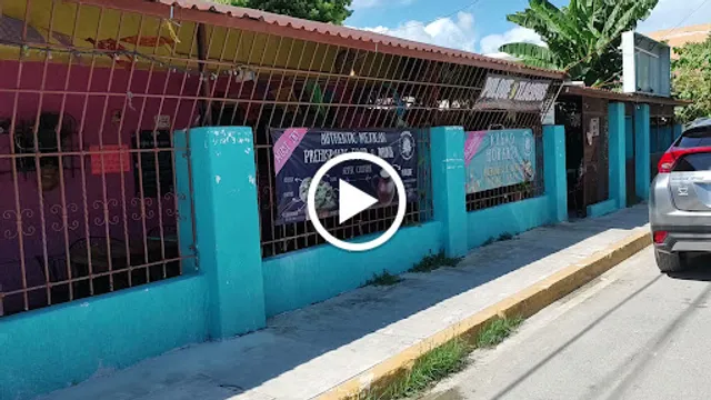 Pulqueria Tlacoyo Azul Puerto Morelos