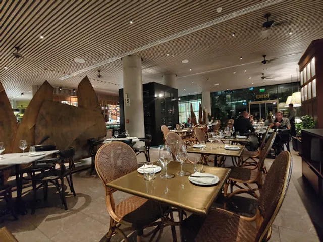 Isidro Bistró Limeño