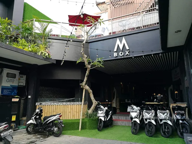 M BOX SEMINYAK