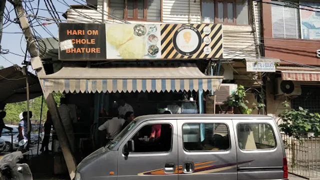 Hari Om Chole Bhature Wala