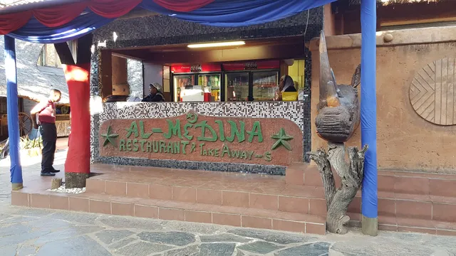 Al Medina Halaal Restaurant