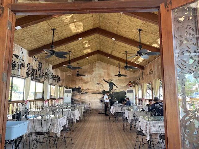 Tata Celo Kainan sa Palaisdaan