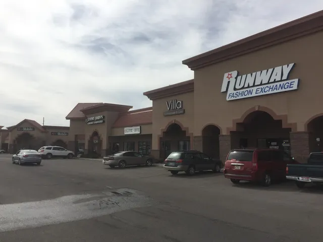 Runway Fashion Exchange