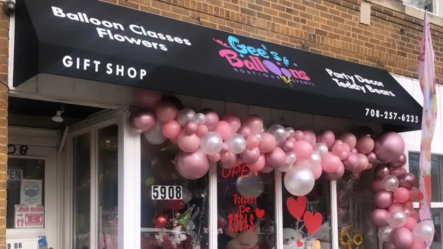 Gee's Balloons & Flowers Gifts Shop