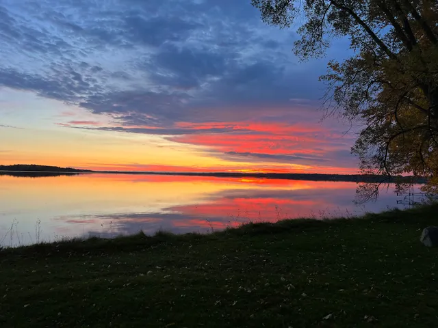 PINE BEACH COTTAGES LLC