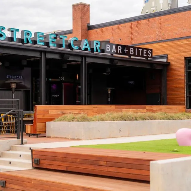 Streetcar Bar + Bites