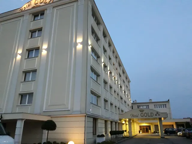 Hotel Gold Pokoje Apartamenty do wynajęcia